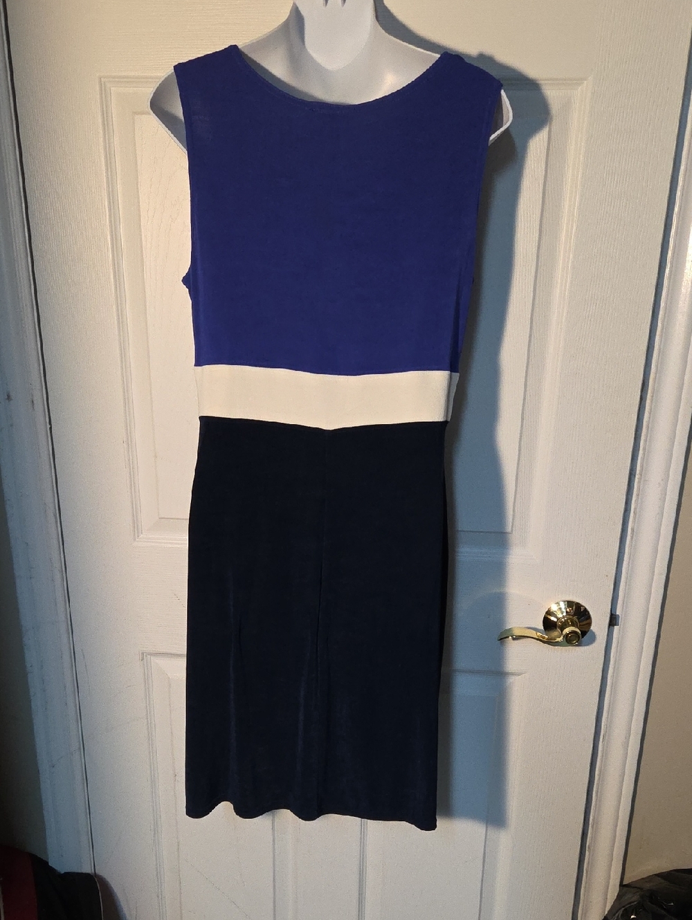 Rabbit Rabbit Rabbit Sleeveless Colorblock Dress Blue, Cream & Navy Sz 12 - Picture 2 of 7